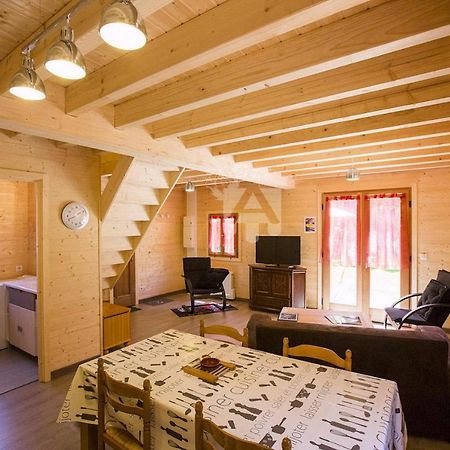 Chalet Des Noisettes Murol Zewnętrze zdjęcie