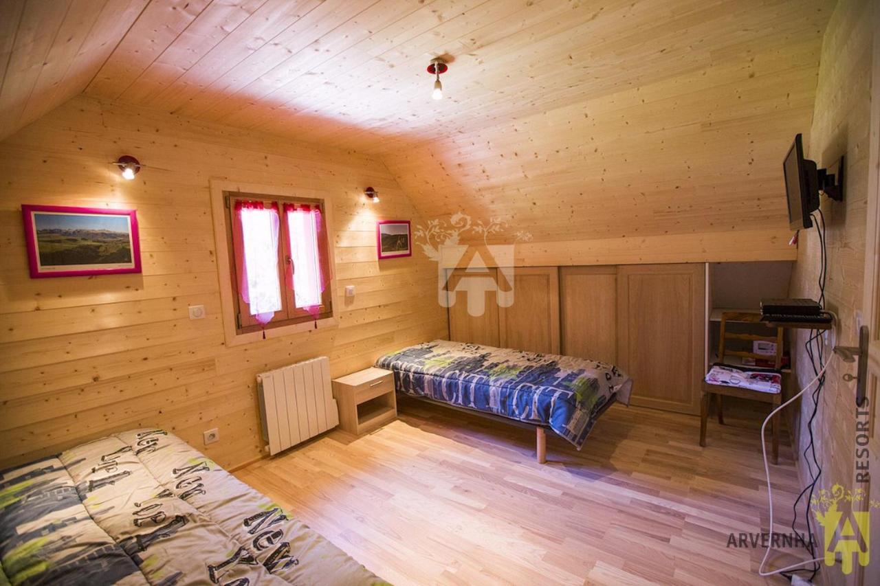 Chalet Des Noisettes Murol Zewnętrze zdjęcie