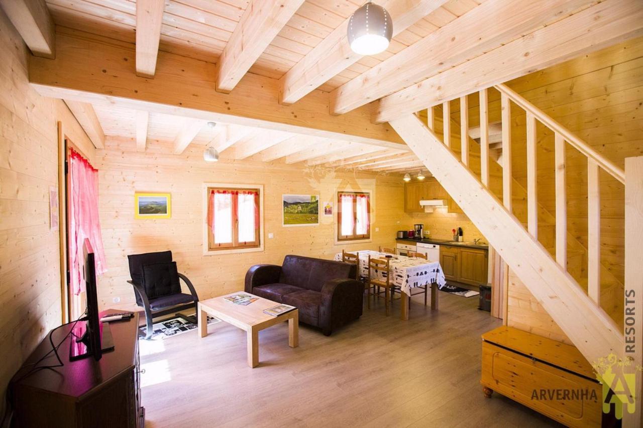 Chalet Des Noisettes Murol Zewnętrze zdjęcie